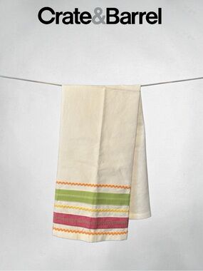 Crate&Barrel Jardin Ribbon Dishtowel